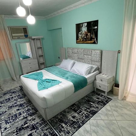 New Cozy Apartment 5 Minutes Away From Cairo Airport And All Amenties Екстер'єр фото